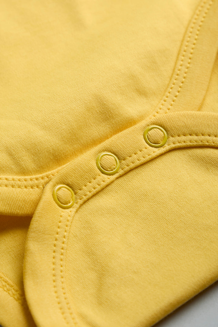GOTS Certified Organic Cotton Full Sleeves Onesies | Yellow Giraffe Print - Urbanrac