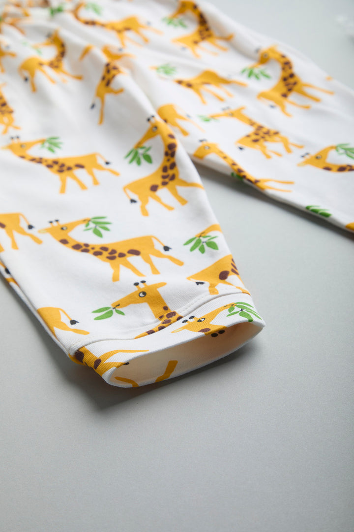 GOTS Certified Organic Cotton Sleepwear Set for Toddlers| Giraffe Print - Urbanrac