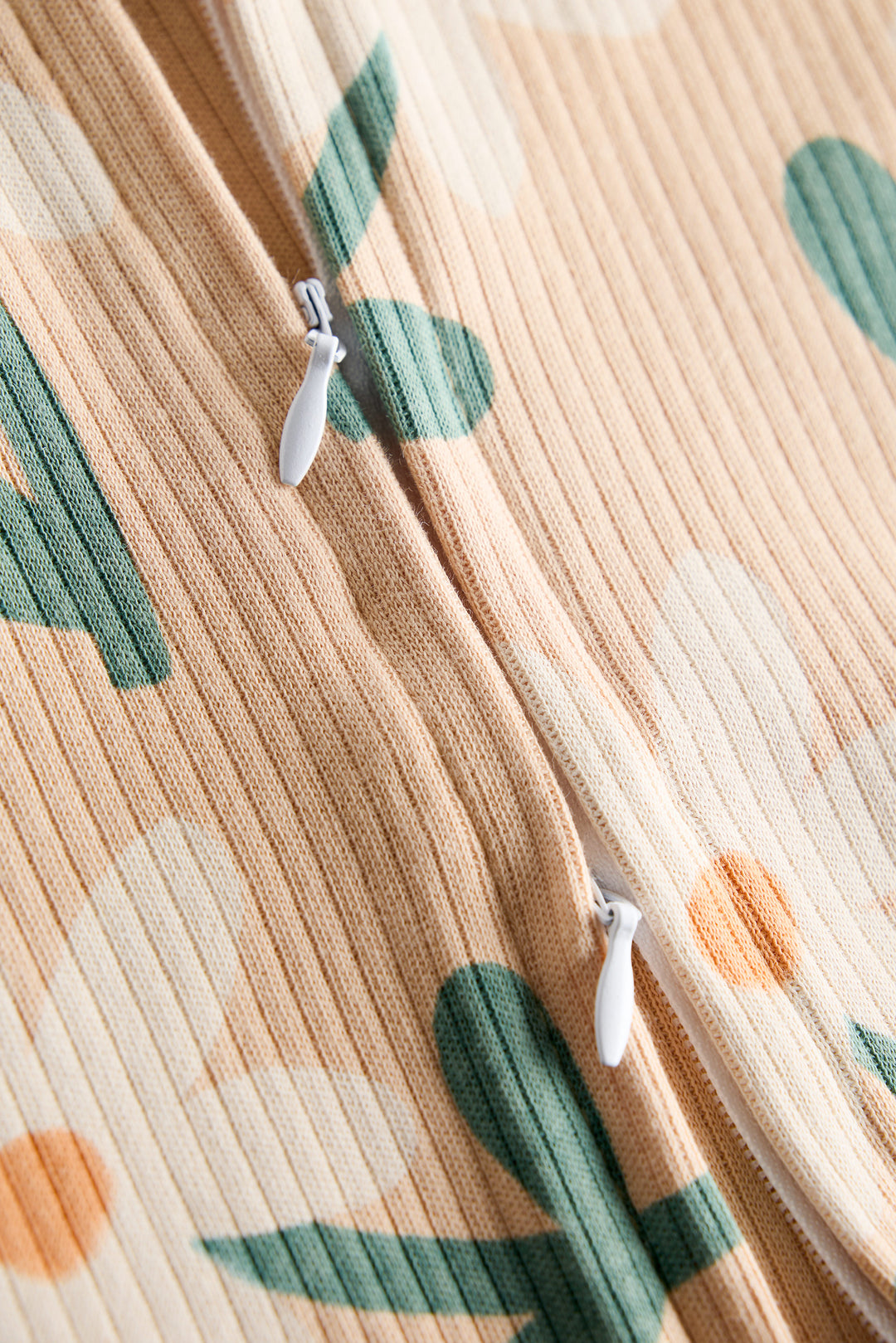 100% Cotton Baby Zipper Sleepsuit with Feet | Babies Sleepwear | Bright floral