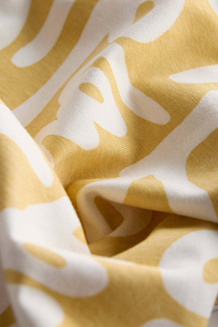 Unisex Kids 100% Cotton Oversized Graphic T-Shirt – Yellow & White Abstract Print